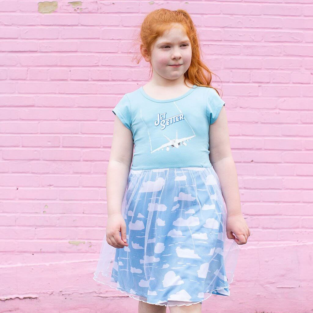 Represent Aviation for Girls in our Design Contest!