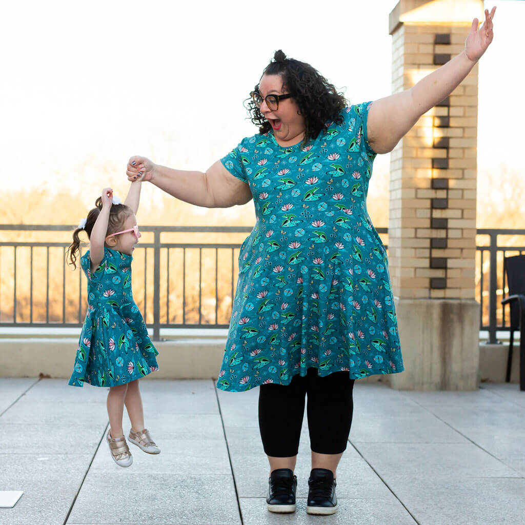 Adult Frogs Super Twirler Dress with Pockets