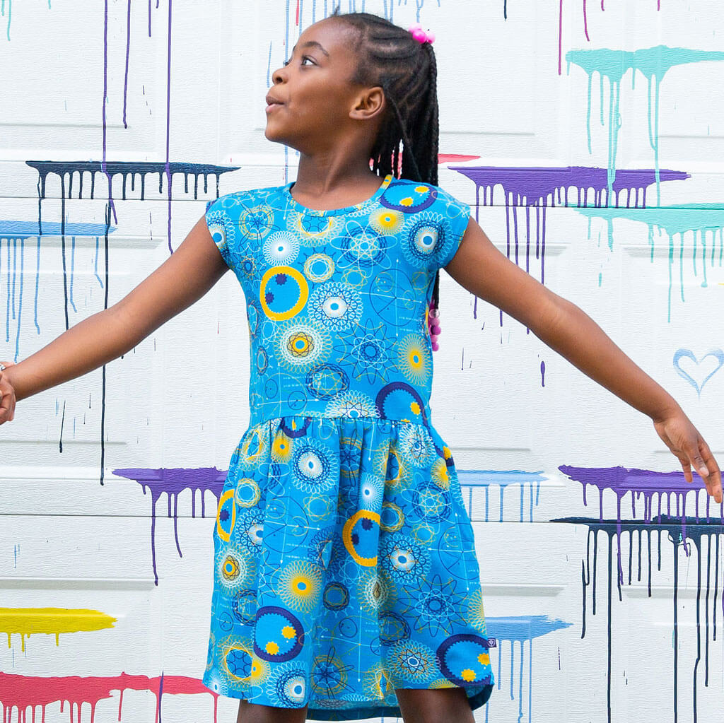 "Spin Cycle" Roulette Curves Cap Sleeve Dress with Pockets