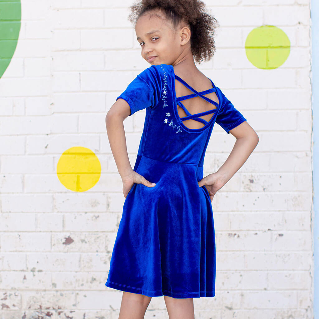 Frozen Fractals Ballerina Style Short Sleeve Dress with Pockets