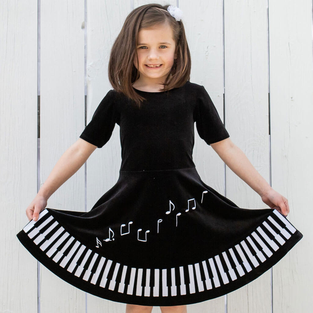 Piano Ballerina Style Short Sleeve Dress with Pockets