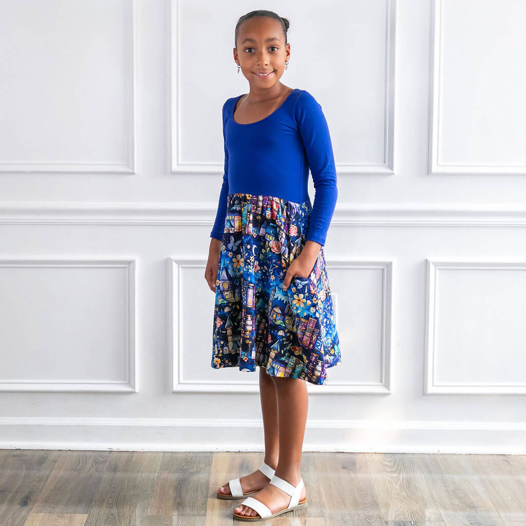 Bedtime Stories Dress with Pockets
