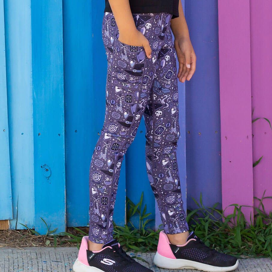 "Witchful Thinking" Magic Leggings with Pockets