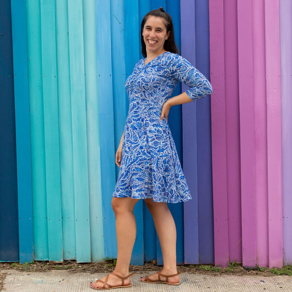 Adult Ancient Imprint Paleo Paisley V-Neck A-Line Dress with Sleeves and Pockets 12-14 Adult Ancient Imprint Paleo Paisley V-Neck A-Line Dress with Sleeves and Pockets 12-14