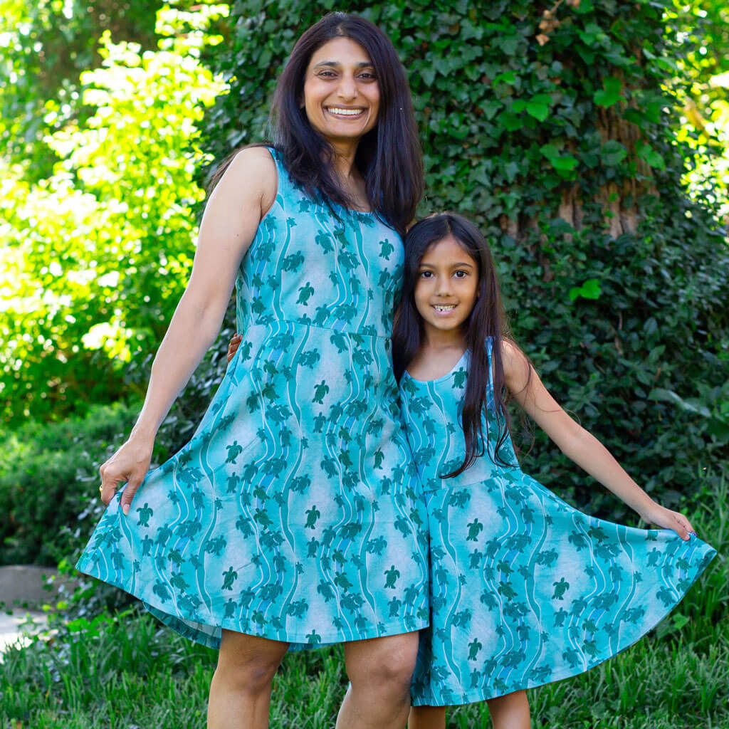 Adult "Current Events" Sea Turtles Sleeveless Dress with Pockets