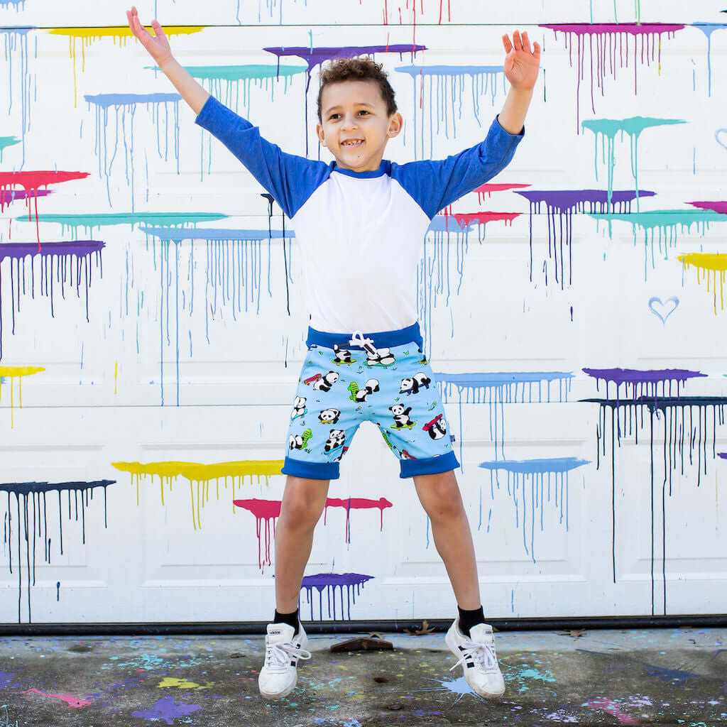 "Bamboo Grind" Skateboarding Pandas Drawstring Cuffed Shorts with Pockets