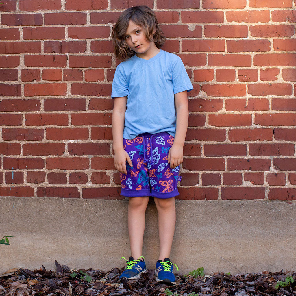 "Winging It" Butterflies Drawstring Cuffed Shorts with Pockets