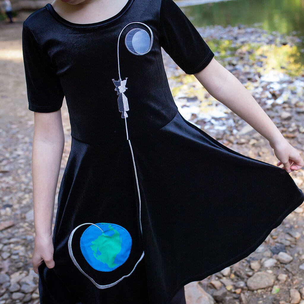 Apollo Moonshot Ballerina Style Short Sleeve Dress with Pockets